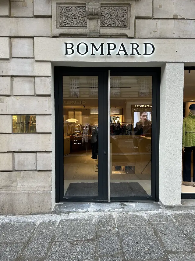 Cas client Détail Studio Bompard façade